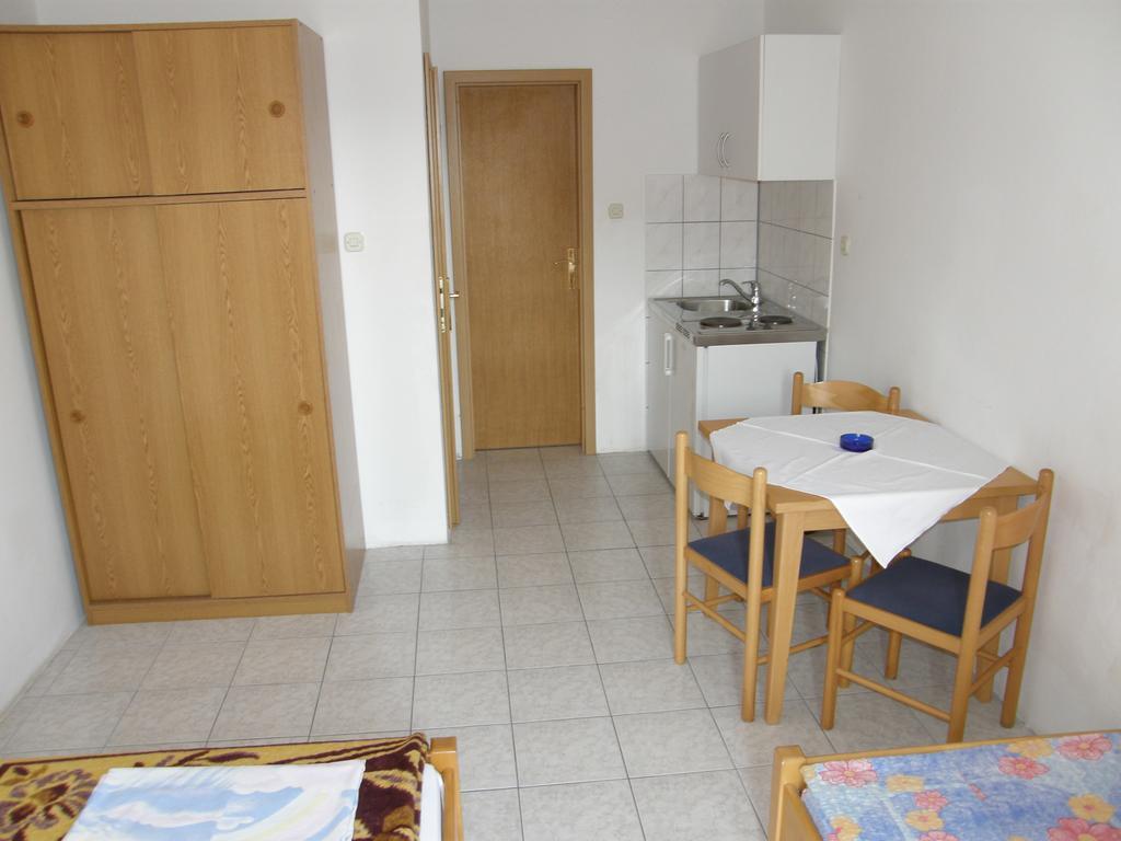 Guest House & Restaurant Adriatic Klek Esterno foto